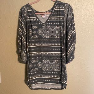 Lularoe Renee Top